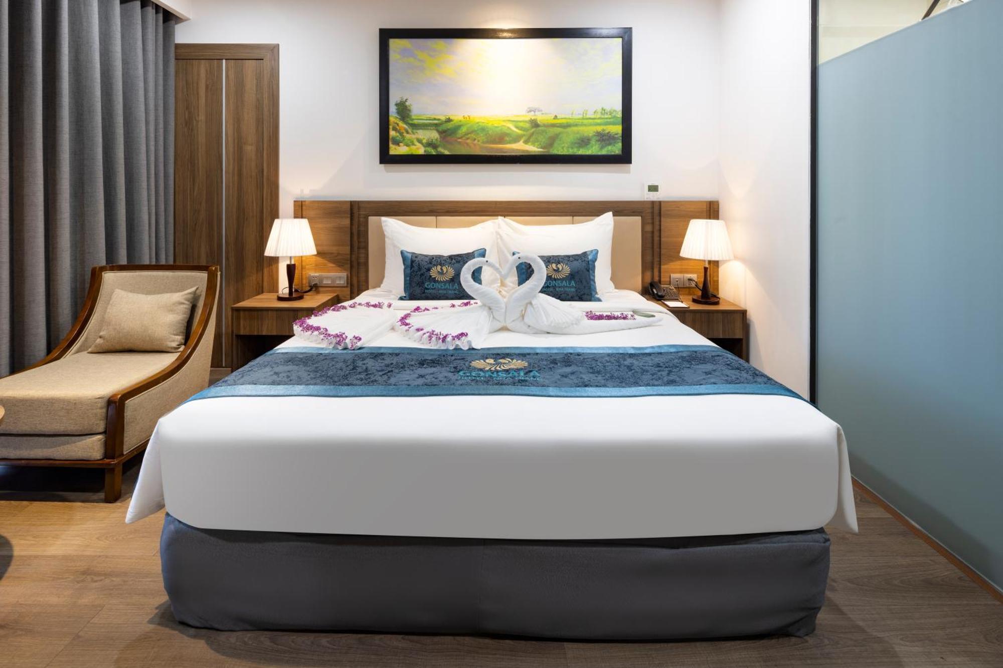 Gonsala Hotel На Транг Екстериор снимка