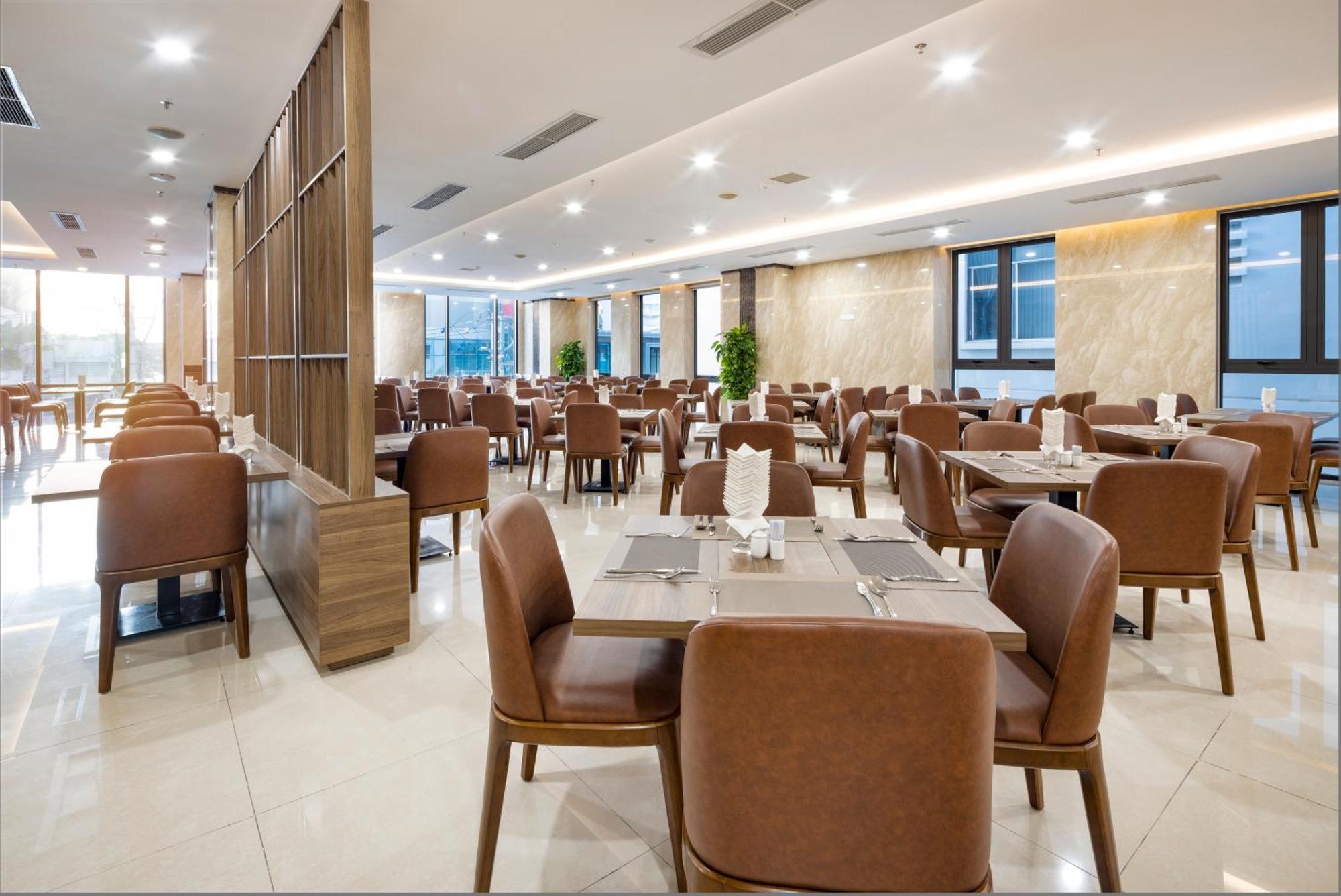 Gonsala Hotel На Транг Екстериор снимка