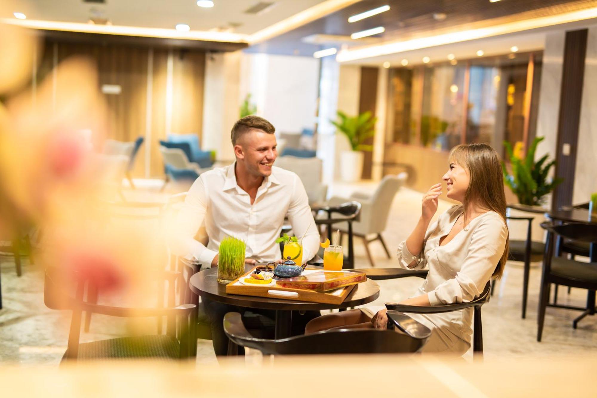 Gonsala Hotel На Транг Екстериор снимка