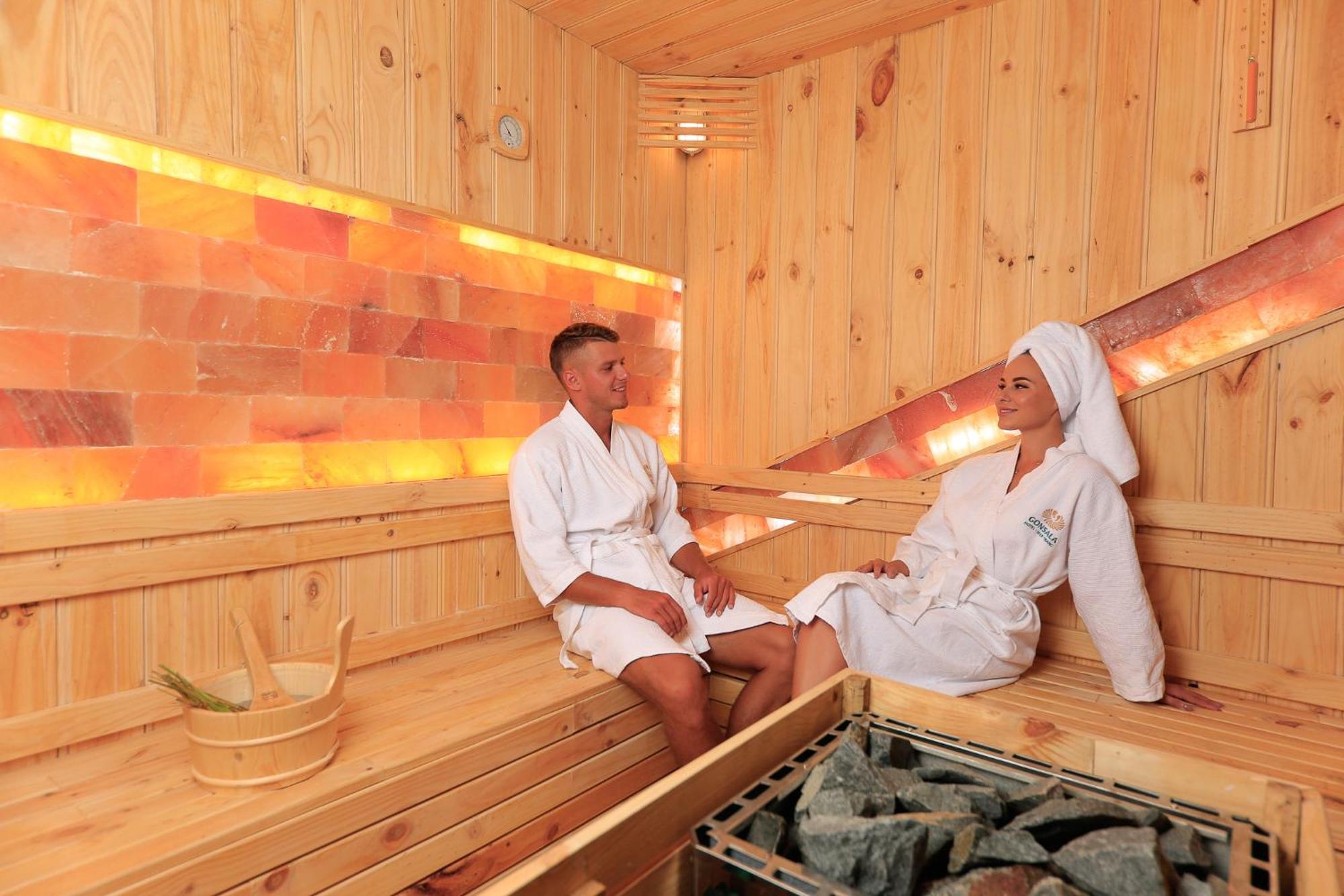 Gonsala Hotel На Транг Екстериор снимка