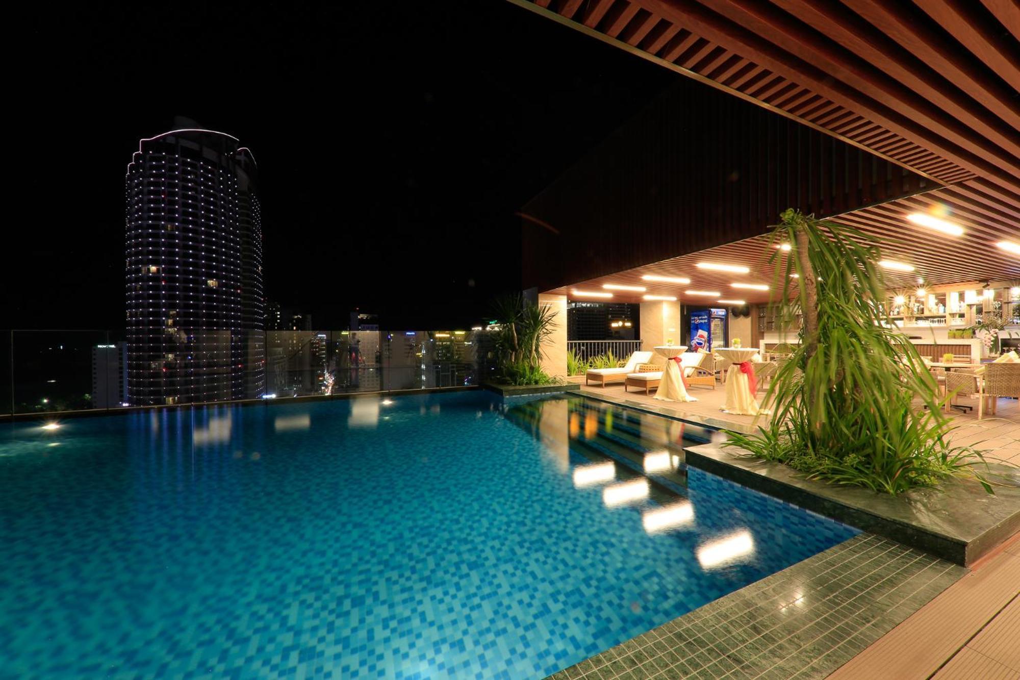 Gonsala Hotel На Транг Екстериор снимка